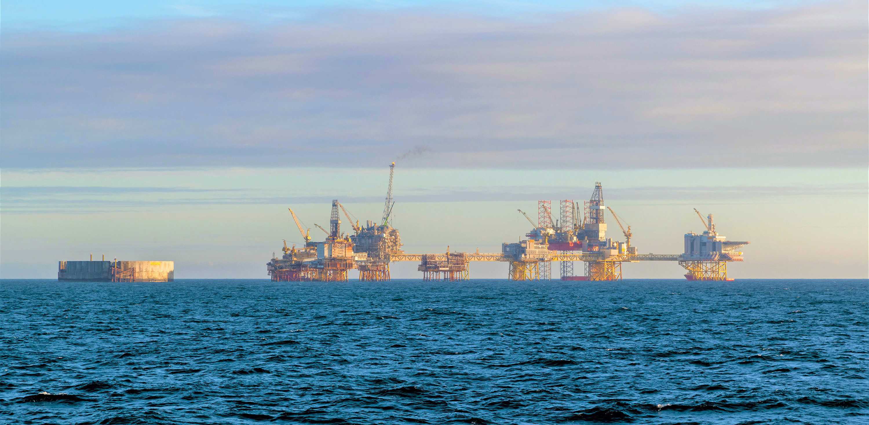 Oil & Gas Kongsberg Defence & Aerospace