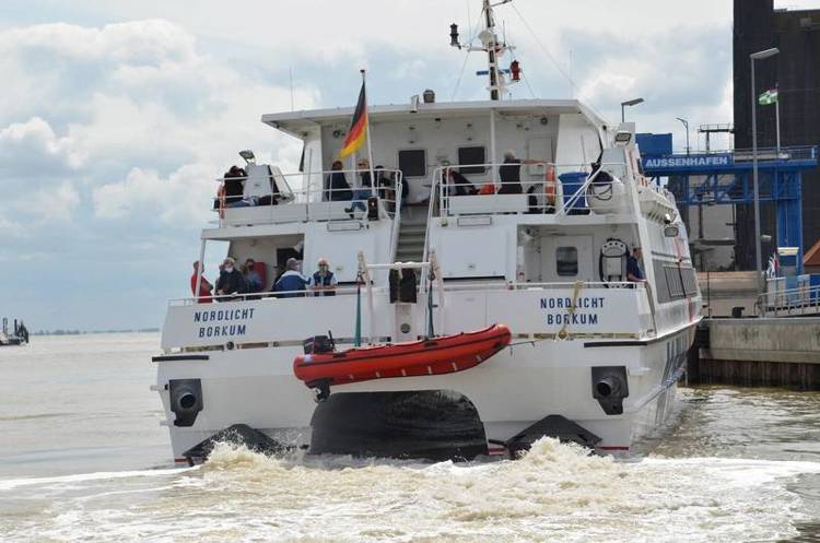 Nordlicht, a 38.8m catamaran built in 1989 and capable of carrying 272 passengers, had been using a pair of Kamewa SII waterjets for years, but when one of the jets sustained major damage, AG EMS was faced with a dilemma.