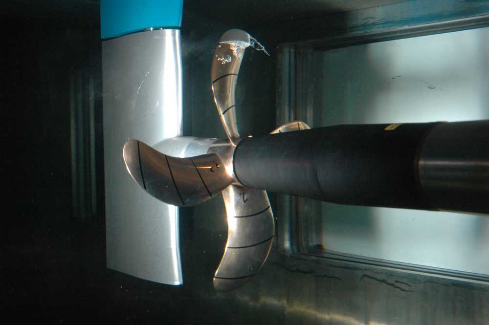 Propeller & Rudder/Nozzle cavitation test Kongsberg Maritime