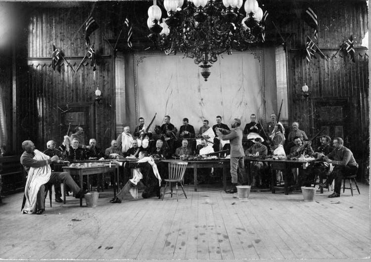 Historical photo of soldiers