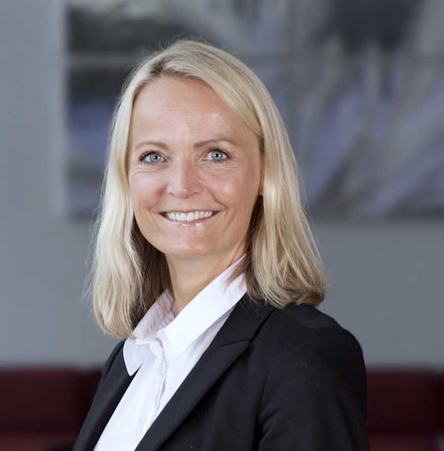 METTE TOFT BJØRGEN PORTRAIT 2