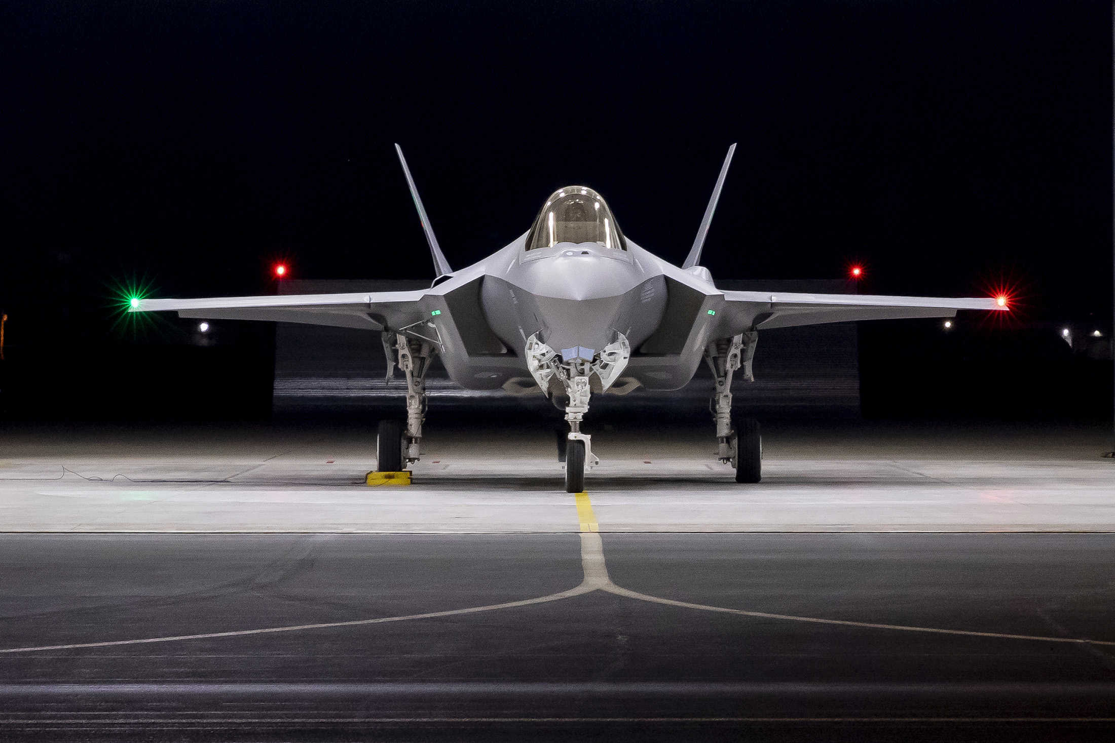 Norwegian F-35 fighter jet in hangar. Credit: Chris Hanoch / Lockheed Martin / Forsvaret