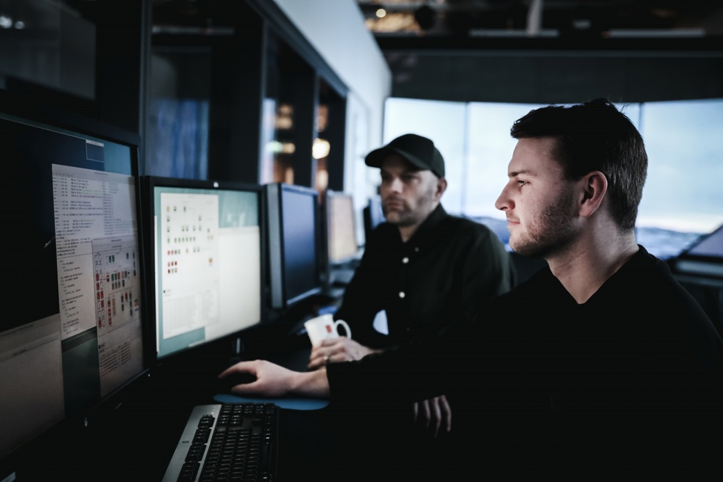 Software developers at Kongsberg Defence & Aerospace. Credit: Njål Frilseth.