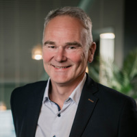 Portrait photo of Espen Henriksen.