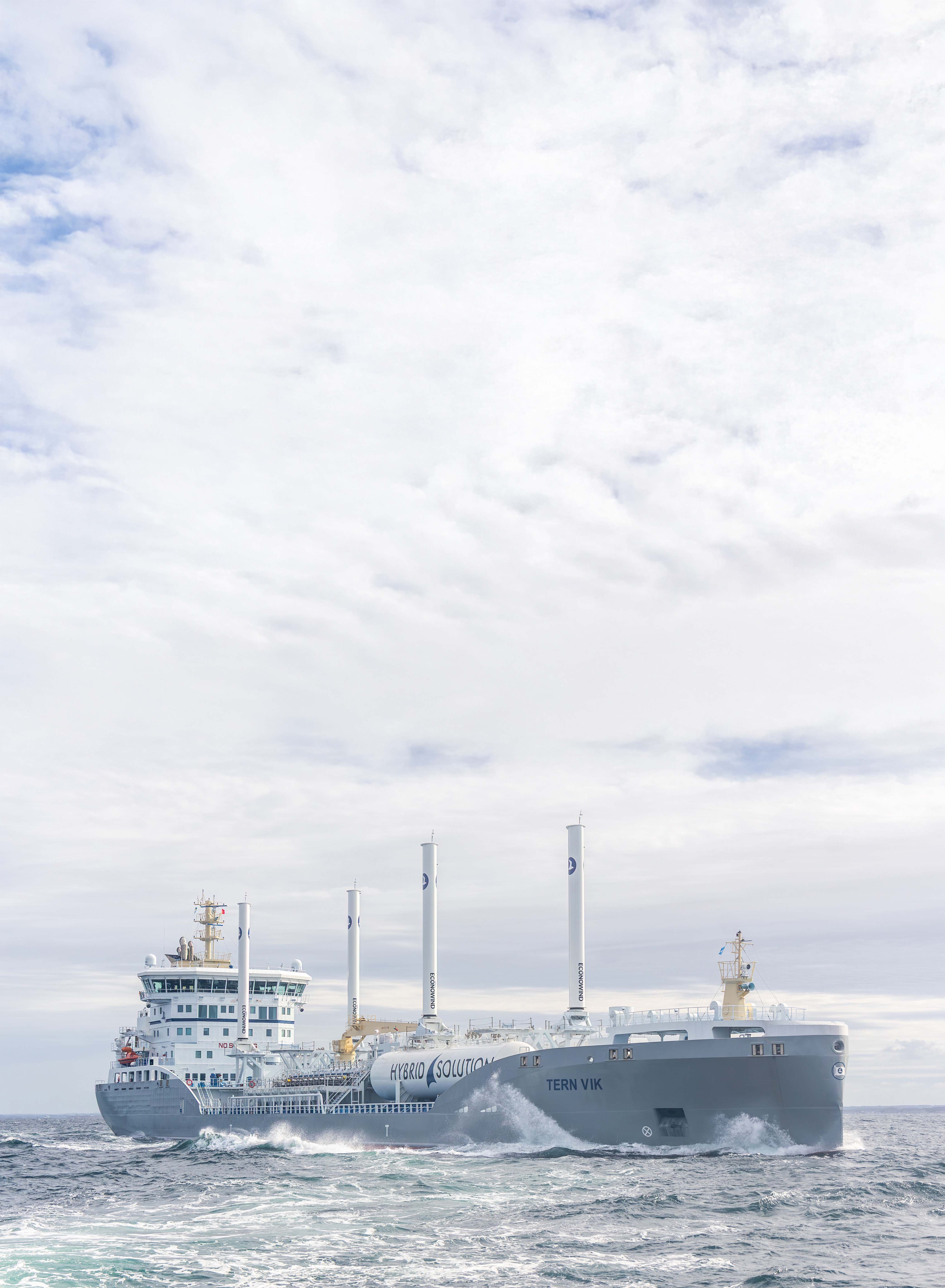 Ternvik 4 sailing with windassist