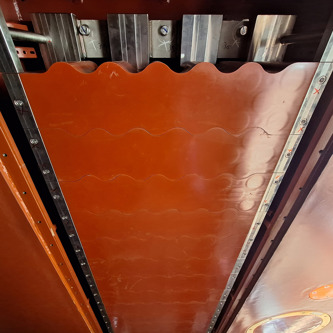 Image of a hull mounted EM124