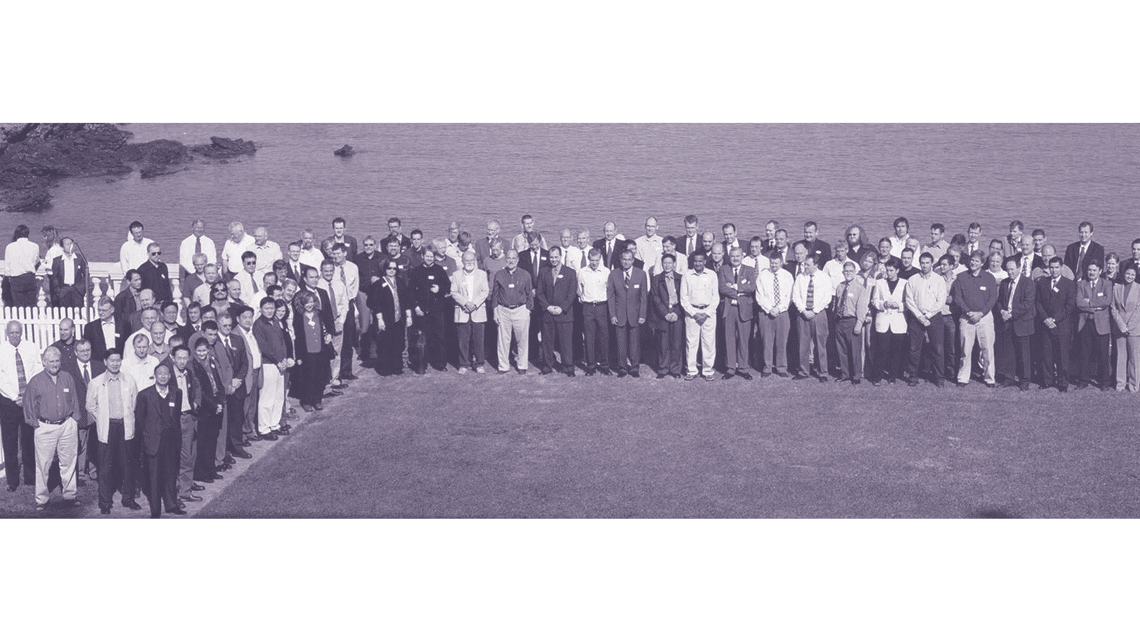 Group photo of those attending FEMME 2003 in Cadiz